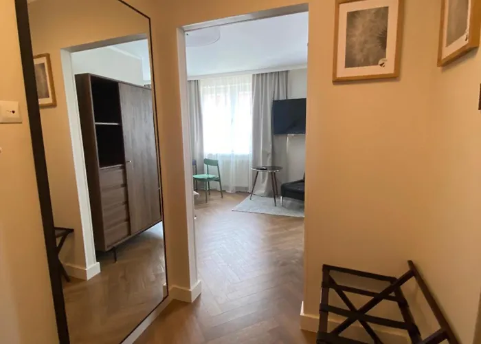 Odrodzenia 5 Centrum Lubina アパート